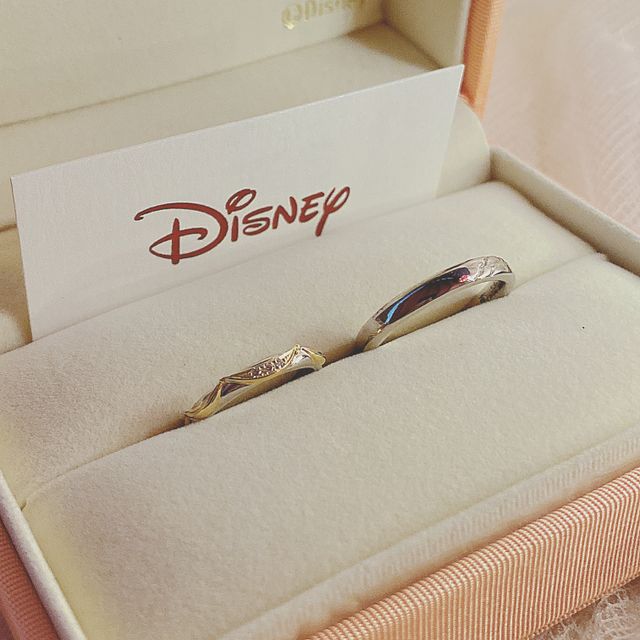 【ケイウノ ブライダル(K.UNO BRIDAL)の口コミ】 1年前にインスタでケイウノさんのディズニープリンセスデザインの指輪の写…