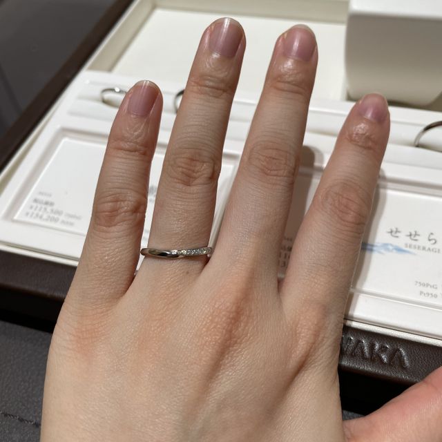 【俄(にわか)の口コミ】 それぞれの指輪に色んなストーリーが込められており、とても素敵だと思い…