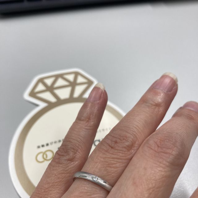 【PILOT BRIDAL(パイロットブライダル)の口コミ】 他店舗でも色々デザインみてきたのですが、特に夫婦ともにこだわりがあっ…