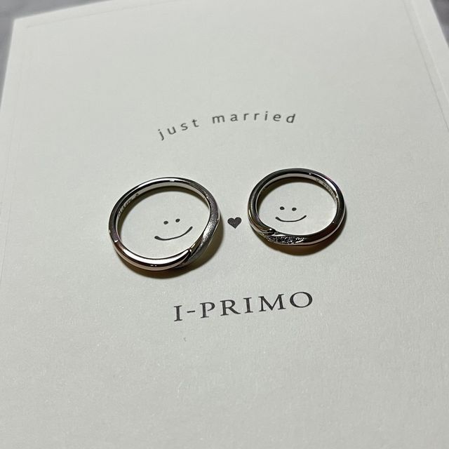【アイプリモ(I-PRIMO)の口コミ】 沢山の指輪を探してきましたが、私たちは二つの色が入ってるものやアクセ…
