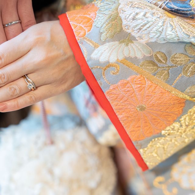 【カルティエ(Cartier)の口コミ】 最初からプラチナにすると決めていました。
実際に見るとゴールドも素敵で…