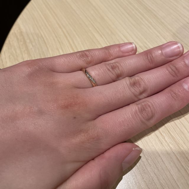 【アイプリモ(I-PRIMO)の口コミ】 ピンクゴールドで年齢を重ねてもつけ続けることができそうなものを探して…