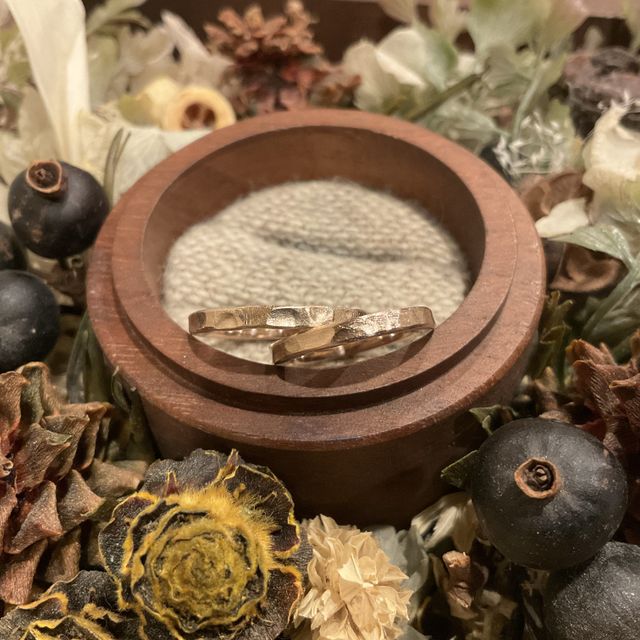 【鎌倉彫金工房の口コミ】 あまりピカピカしたものは好みでは無く、どちらかというとすこしアンティ…