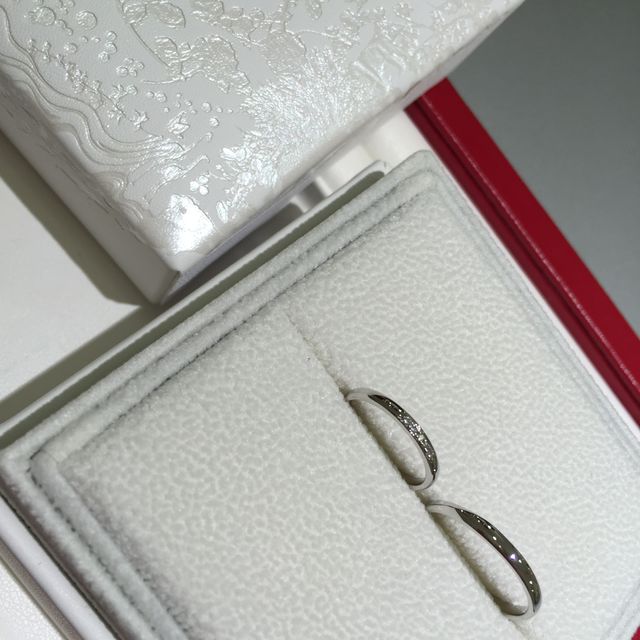 【AFFLUX(アフラックス)の口コミ】 シンプルで細めの指輪を探していました。ブランドにこだわりはありません…