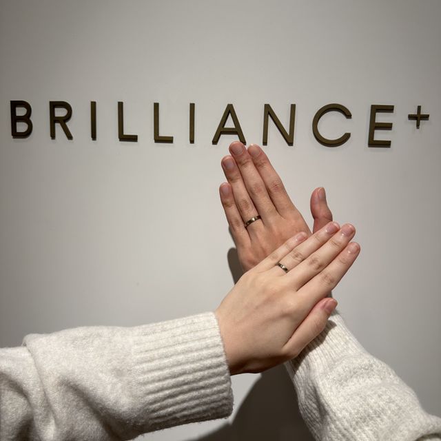 【BRILLIANCE+(ブリリアンスプラス)の口コミ】 指輪の決め手は主にデザインとなります。シンプルで日常使えるような結婚…