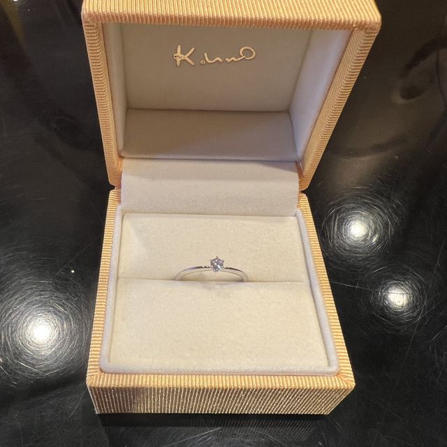 【ケイウノ ブライダル(K.UNO BRIDAL)の口コミ】 シンプルなものを求めていて求めているものに出会えた。価格帯も良く、ア…