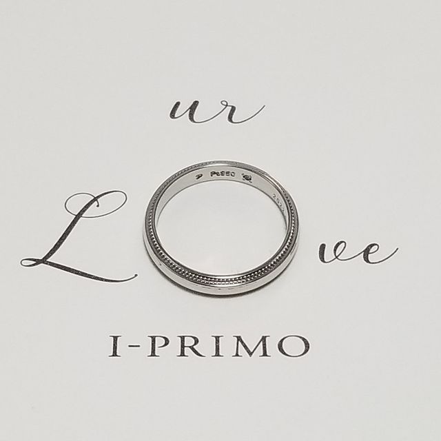 【アイプリモ(I-PRIMO)の口コミ】 デザイン、価格、接客全て良かった
他の店舗でも色々と試着をしたが、お気…