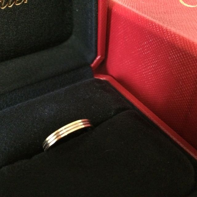 【カルティエ(Cartier)の口コミ】 最初はエタニティタイプを探していましたが、色々なものを見ていくうちに…