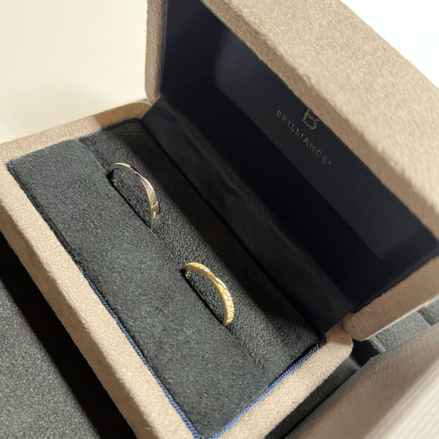 【BRILLIANCE+(ブリリアンスプラス)の口コミ】 まずはデザインがとても気に入りました。とても種類が多くある中から、2人…