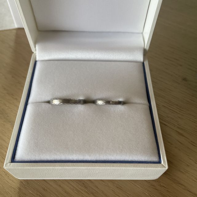 【FISCHER(フィッシャー)の口コミ】 艶消したいぷの指輪を探しており、今まで見た中で1番かっこよくて、ペアで…