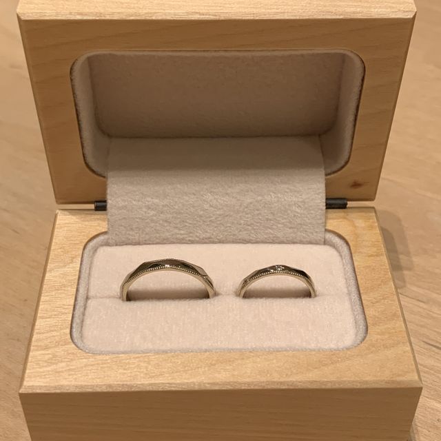 【uchimari(ウチマリ)の口コミ】 ぼんやり「こんな指輪が欲しい」と言う希望があったのですが、既製品で探…