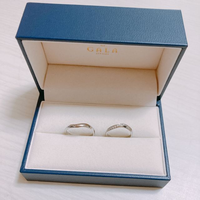 【GALA JEWELRY(ガラジュエリー)の口コミ】 価格も14万代(1本7万代)と、自分達の予算とあっていた点が第一の指輪の決…