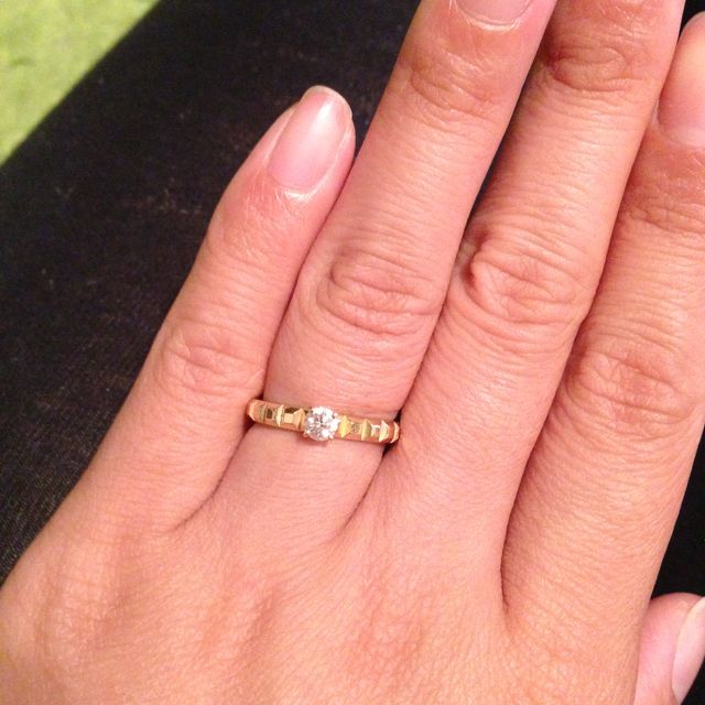 【ブシュロン(BOUCHERON)の口コミ】 石畳やチョコレートのブロックが連なったと言えるようなユニークなデザイ…