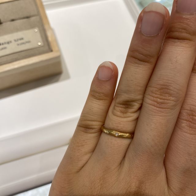 【YUKA HOJO(ユカホウジョウ)の口コミ】 アシンメトリーなデザインがかわいく他とかぶらないデザインがすてきです…