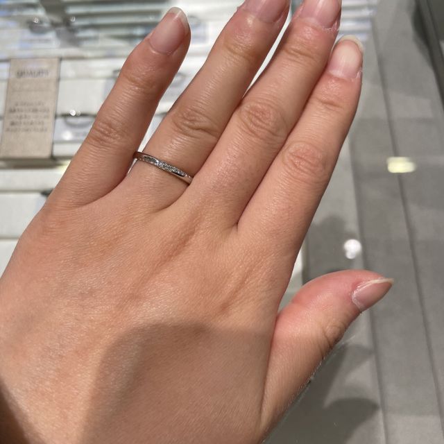【アイプリモ(I-PRIMO)の口コミ】 指輪のデザインは、シンプルながらゴージャス感を感じられるものが多かっ…