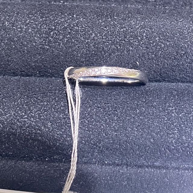 【TRECENTI(トレセンテ)の口コミ】 ダイアモンドにこだわりがあるだけあって小さいカラット数でも光り輝いて…