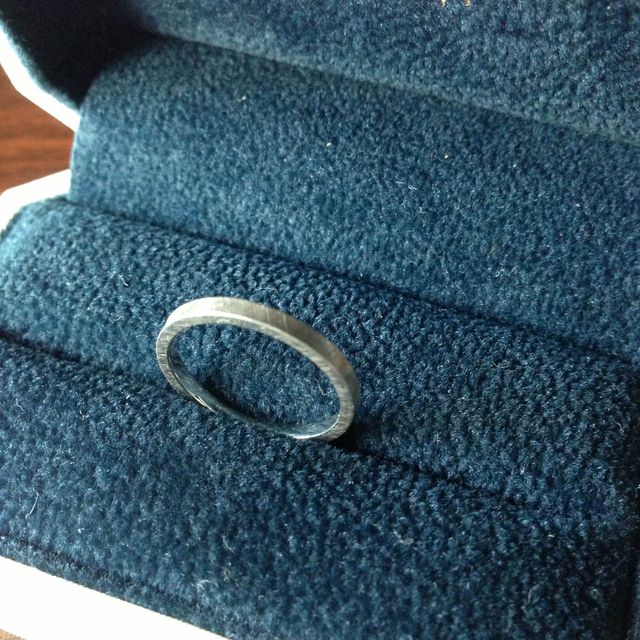 【AHKAH(アーカー)の口コミ】 一生毎日着用するものなので、何日もかけていろいろ試着しこれに決めまし…