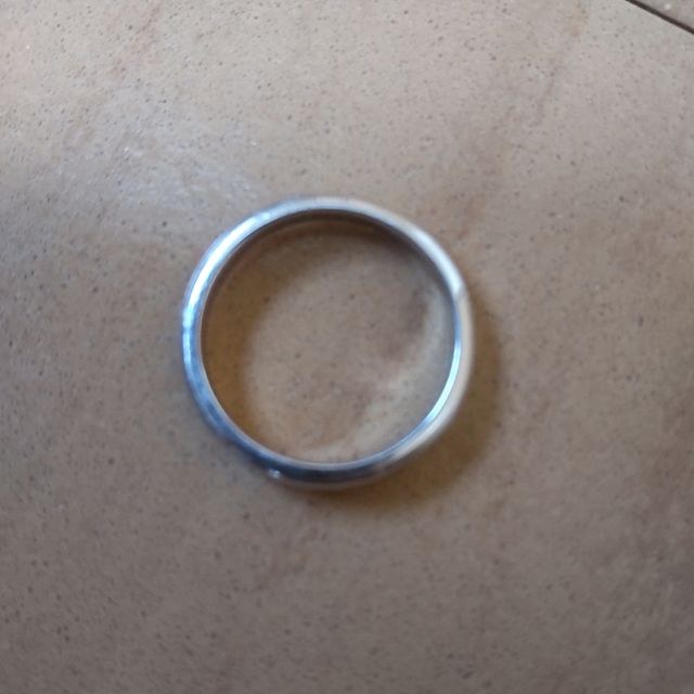 【HASUNA(ハスナ)の口コミ】 スタンダードなデザインです。価格は相場より高い設定です。ですので、付…