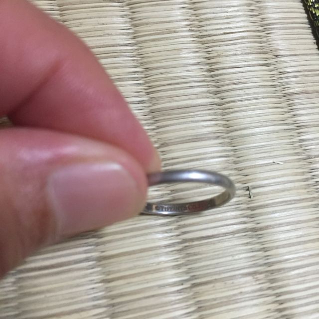 【ティファニー(Tiffany & Co.)の口コミ】 結婚指輪はティファニーのものと決めていました。ファッションリングもエ…