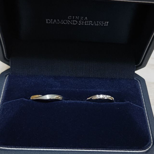 【銀座ダイヤモンドシライシの口コミ】 指輪のデザインは、セットではないのですが、それぞれが気に入ったものが…
