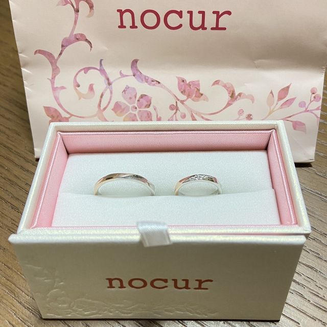 【nocur(ノクル)の口コミ】 彼女と一生の思い出になるようにと彼女には少しエレガントでキラキラした…