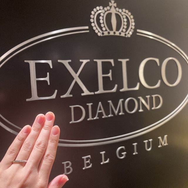 【エクセルコダイヤモンド(EXELCO DIAMOND)の口コミ】 デザインとダイヤの輝き、見た目の美しさ、そしてとても丁寧に接客してく…