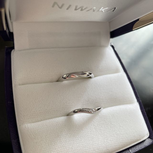 【俄(にわか)の口コミ】 婚約指輪にNIWAKAの指輪を頂いていたので結婚指輪もNIWAKAでと思ってNIWAK…