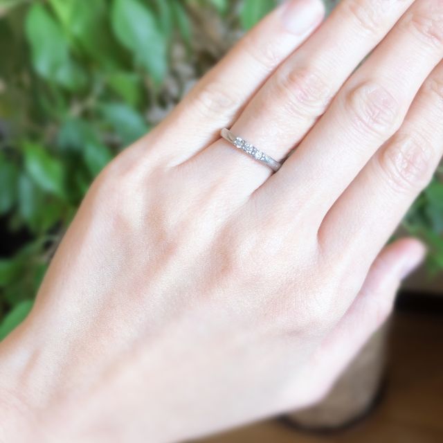 【STAR JEWELRY(スタージュエリー)の口コミ】 仕事中にもつけるので派手過ぎるものはアウト。家事の邪魔になったり、引…