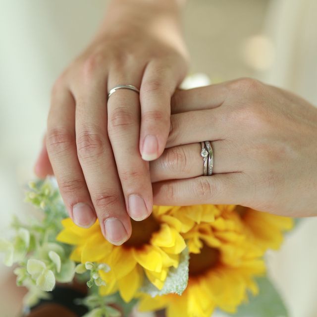 【銀座ダイヤモンドシライシの口コミ】 指輪そのものがしっかりしていた。ほかの店舗と比べてダイヤの輝きが違か…