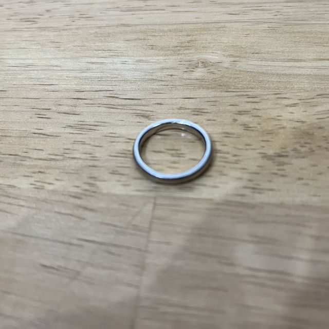 【エルメス(HERMES)の口コミ】 常につけているものなので、飽きがこないようにシンプルなデザインにしま…