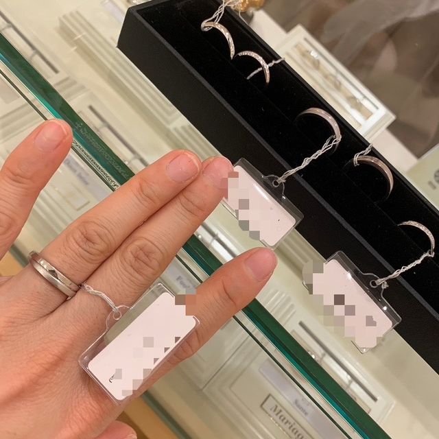 【Mariage ent(マリアージュエント)の口コミ】 かわいらしい！マットな質感に程よい太さ、重ね付けのような見た目も良か…