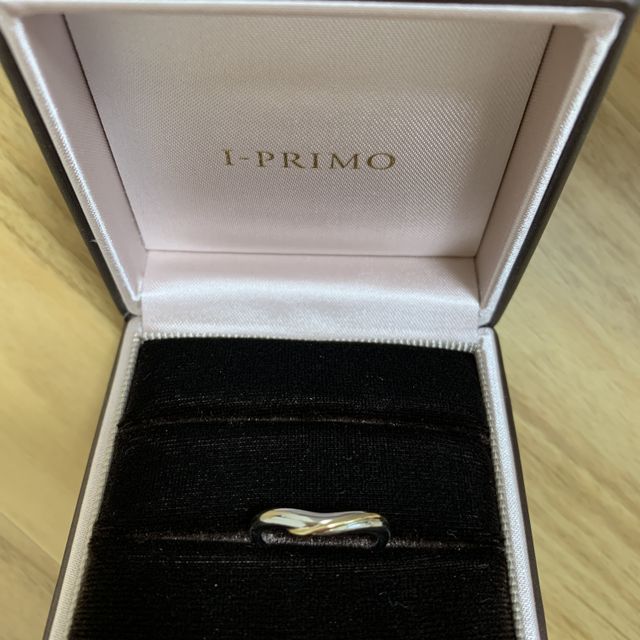 【アイプリモ(I-PRIMO)の口コミ】 ・石無しで普段使いしやすいこと。
・Ｖ字型、ゴールドのラインが可愛く、…