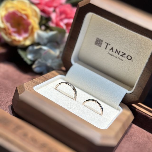 【TANZO.(鍛造指輪)の口コミ】 私はシンプルなデザイン希望で、結婚指輪と言えば王道のブランドを想像し…