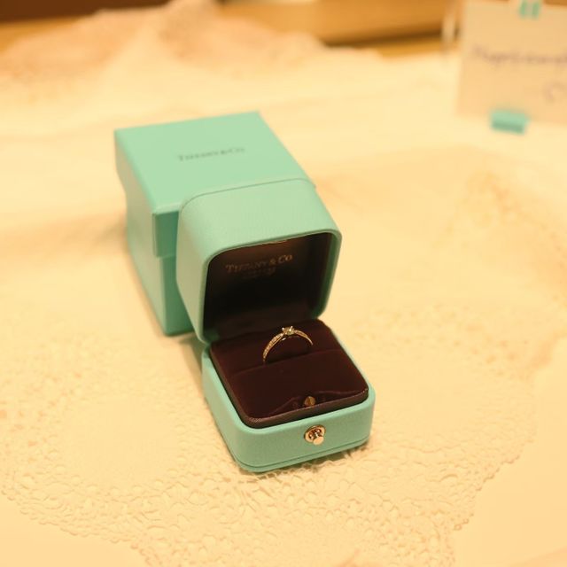 【ティファニー(Tiffany & Co.)の口コミ】 せっかくの婚約指輪なので普段使いできるものがいいなと思いエタニティで…