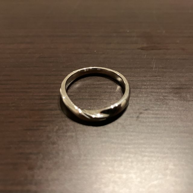 【俄(にわか)の口コミ】 婚約指輪と2人の結婚指輪の3つが重なり一つになるという指輪を今回選びま…