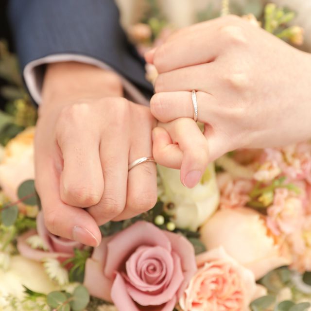 【銀座ダイヤモンドシライシの口コミ】 実は夫婦別のデザインで、それぞれ別のウェーブタイプのものを購入しまし…