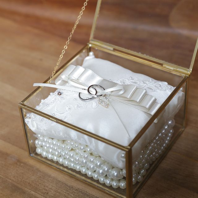 【銀座ダイヤモンドシライシの口コミ】 実は夫婦別のデザインで、それぞれ別のウェーブタイプのものを購入しまし…