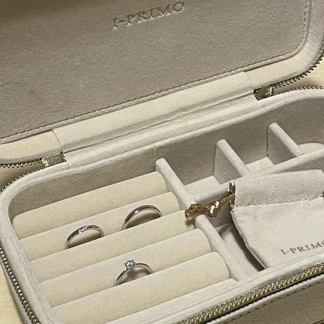 【アイプリモ(I-PRIMO)の口コミ】 自分の手に合った形の指輪を紹介してもらい
希望価格から出してもらい
素…