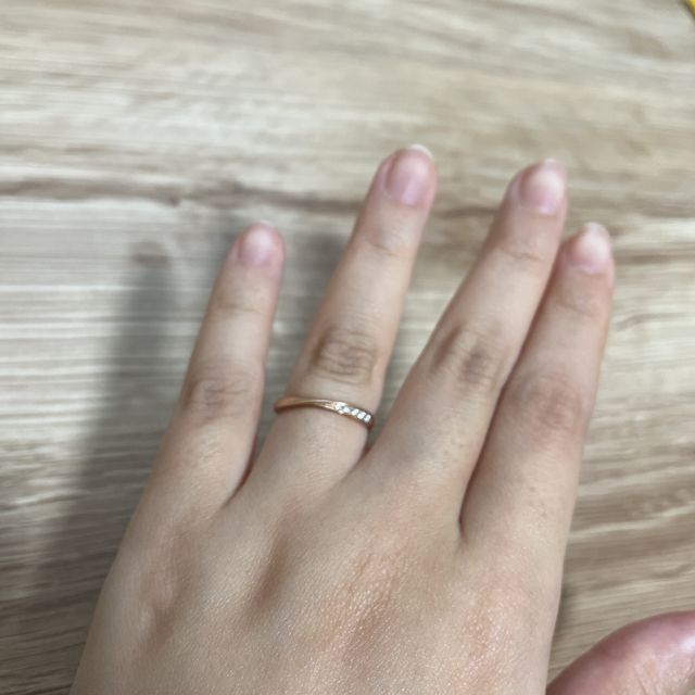 【銀座ダイヤモンドシライシの口コミ】 接客がすごく良くて、指輪の良さをしっかりと伝えてくれた。それによって…