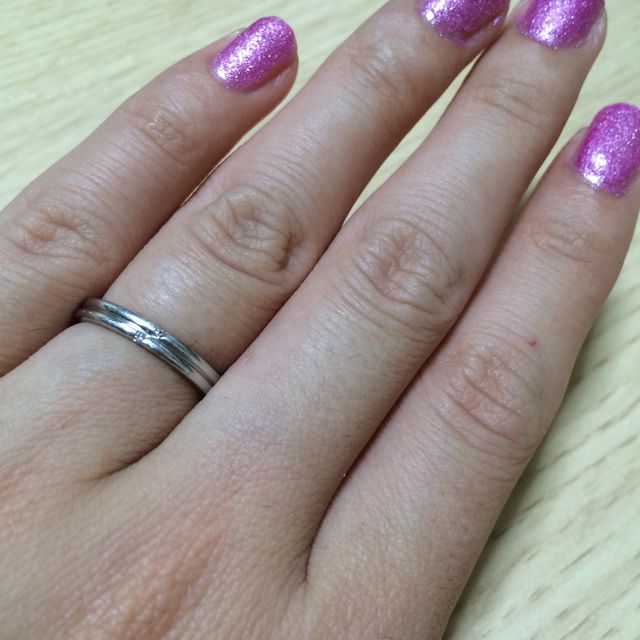 【ジュエリーツツミ(JEWELRY TSUTSUMI)の口コミ】 結婚指輪、婚約指輪セットで約21万円でした。形は太めのものがいいなと思…