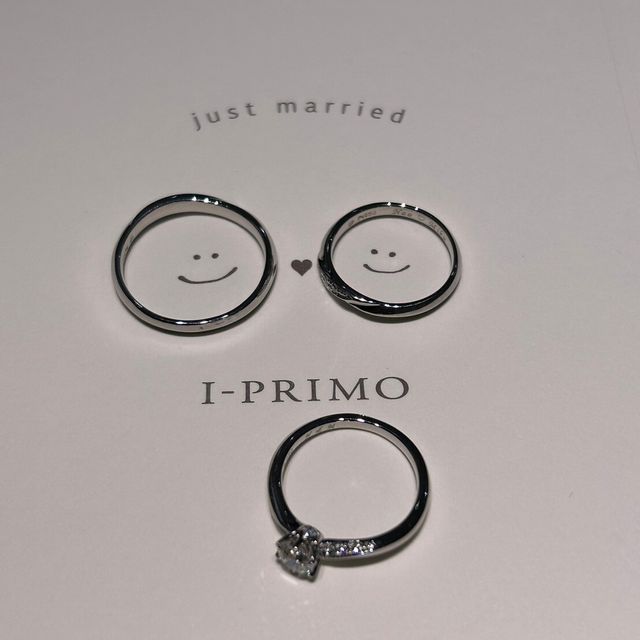 【アイプリモ(I-PRIMO)の口コミ】 結婚指輪はサプライズプレゼントでした。婚約指輪はそれと一緒につけたか…