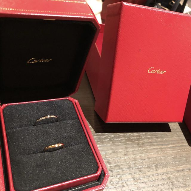 【カルティエ(Cartier)の口コミ】 女性用はバレリーナのピンクゴールド、男性用はプラチナの1895を購入しま…