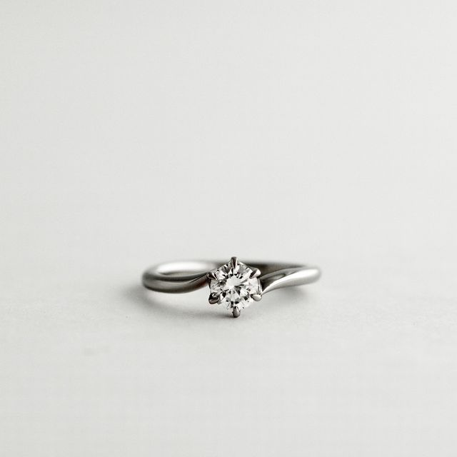 【atelier CraM(アトリエ クラム)の口コミ】 デザインを決めることができるフルオーダーで作りました。細かいデザイン…