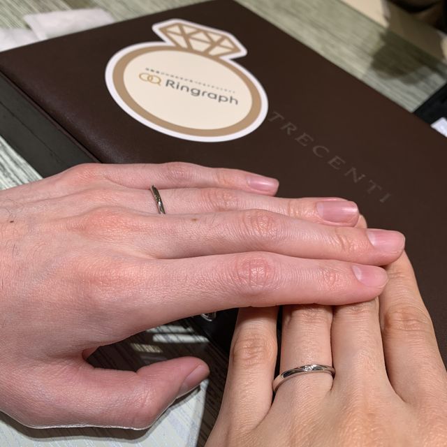 【TRECENTI(トレセンテ)の口コミ】 かなりリーズナブルな価格。デザインも豊富で、例えばウェーブの形も右上…