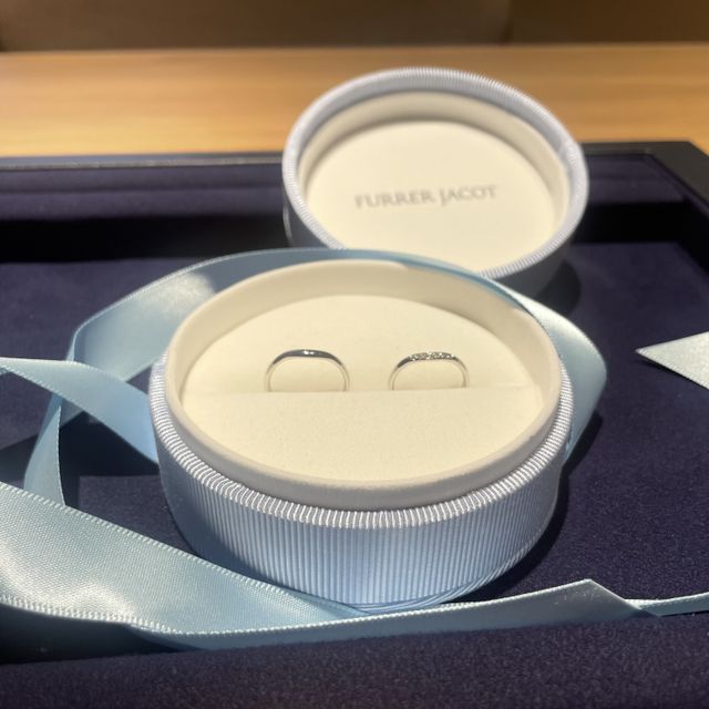 【【閉業】フラー・ジャコー(FURRER-JACOT)の口コミ】 デザインとフィット感が決め手でした。
また、鍛造で作られており強度も申…