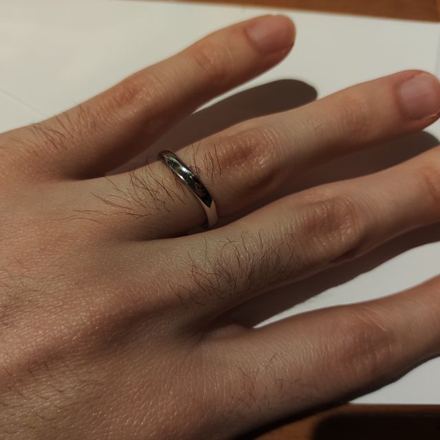 【HOSHI no SUNA 星の砂(ほしのすな)の口コミ】 つけ心地とデザインが決め手になりました。おすすめしていただいた店員さ…