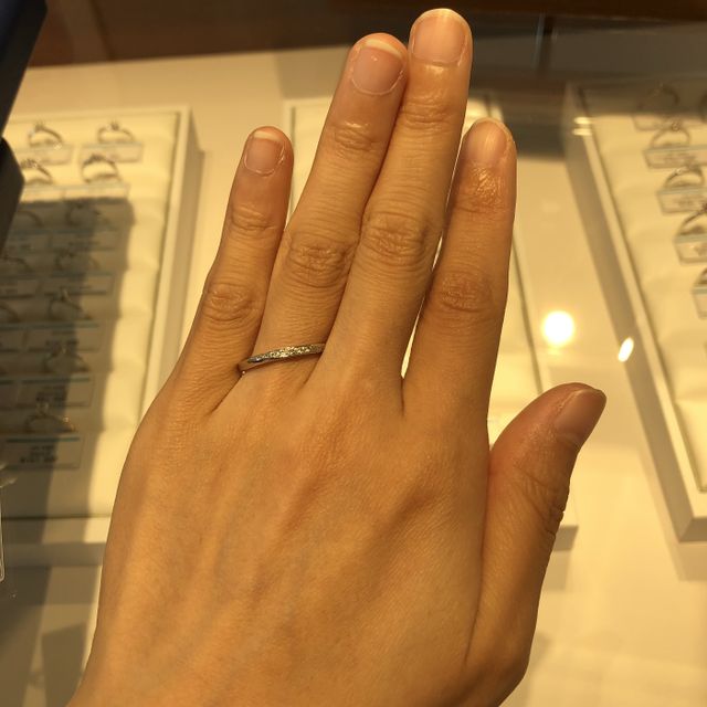 【銀座ダイヤモンドシライシの口コミ】 指輪の種類が多く、優柔不断なわたしにとって、迷いに迷ってしまいました…