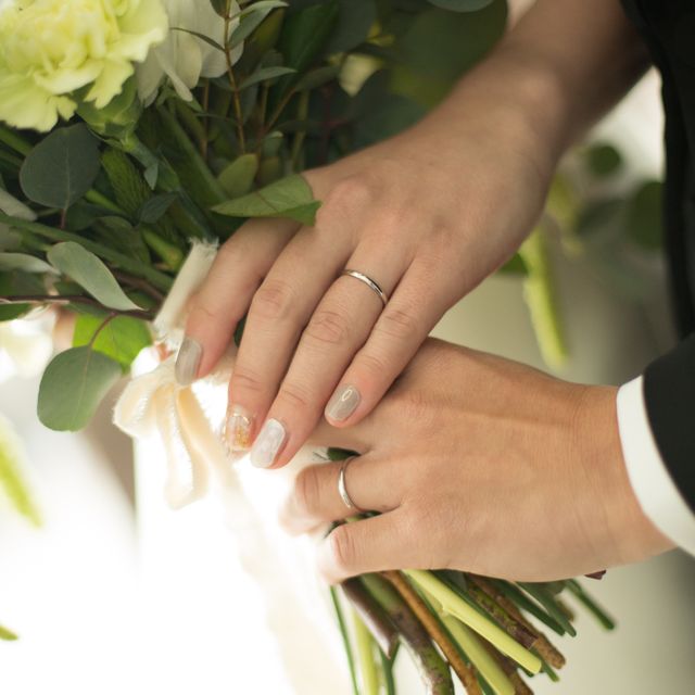 【ティファニー(Tiffany & Co.)の口コミ】 あまりギラギラとした指輪は好きではなかったので
シンプルなのを探してい…