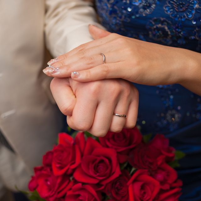 【ティファニー(Tiffany & Co.)の口コミ】 いろいろなブランドの指輪を試着しましたが一番つけやすく指の動きを邪魔…