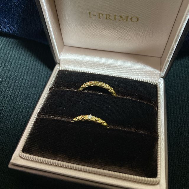 【アイプリモ(I-PRIMO)の口コミ】 デザインと洋服にも合わせやすさで選びました。他の指輪をみても絶対にこ…